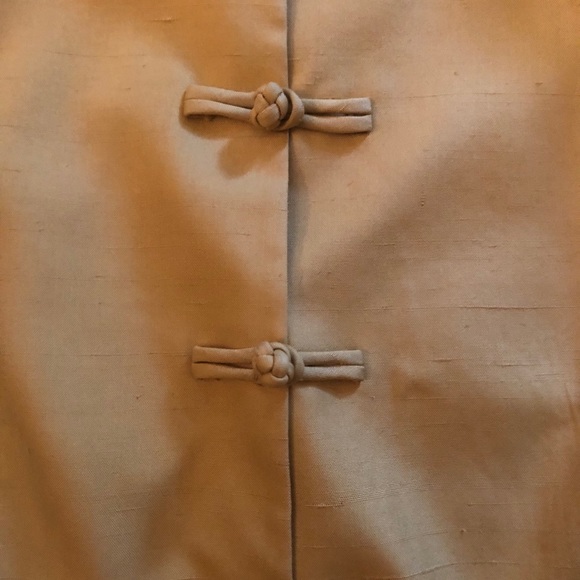 Two-piece 100% Pure Yellow Silk Suit - Picture 3 of 9